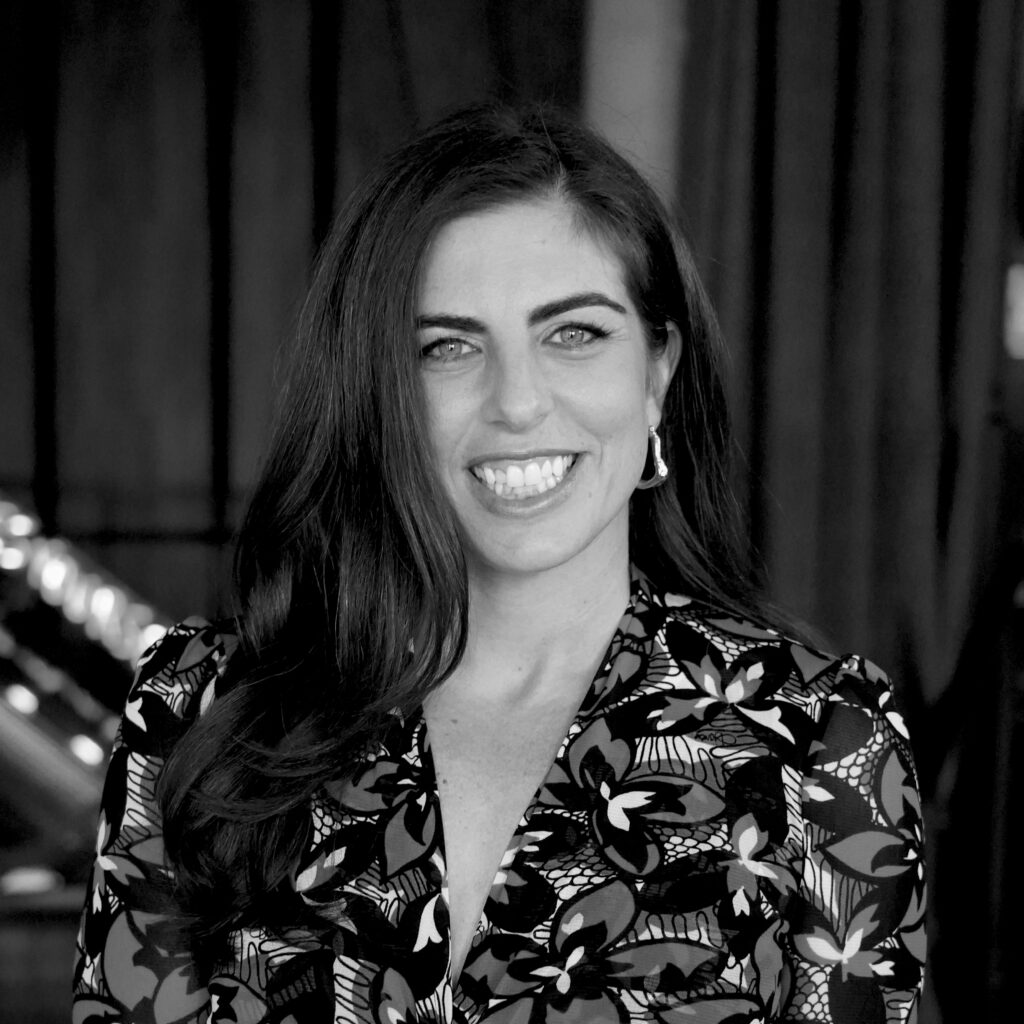 Courtney Hirsch